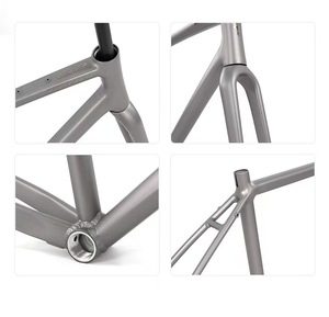 Bicicletta Gravel Pro Leggera in AL6061 con Forcella in Fibra di Carbonio ad Alto Modulo e Cavi Interni per Corse su <span class=keywords><strong>Strada</strong></span> e Gravel - Product Image 5