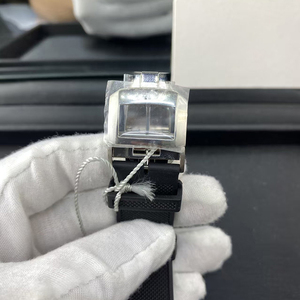 Reloj de Hombre de Alta Gama con Bisel Giratorio Interno, Visualización de Fecha, Cristal de Zafiro, Caja de Acero Inoxidable, Esfera Negra y Correa de Goma - Product Image 5