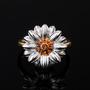 Anello da Cocktail F698 con Fiore, Anello da Donna con Zirconia Cubica Creata in Laboratorio, Montatura Pavé, Anelli alla Moda per Feste - Product Image 6