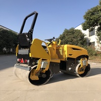 Mini-compacteur vibrant ST1600, rouleau compresseur à double tambour en acier, alimenté par un moteur Kubota pour la construction routière municipale