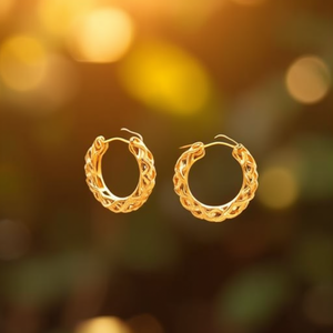 Aros Finos de Acero Inoxidable 316L con Baño de Oro PVD, Joyería Sostenible y Resistente - Product Image 3