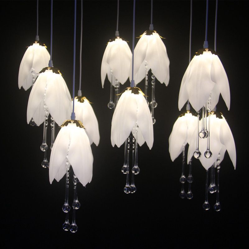 Wholesale Creative Wedding Hall Wedding Acrylic Ceiling Luminous Decorative Lights Venue Layout Magnolia Chandeliers Lamps