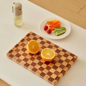 Tagliere in Legno di Gomma e Noce Nero con Scanalatura per il Succo e Motivo a Scacchi per Uso Domestico Vendita all'Ingrosso - Product Image 5