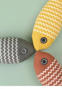 Juguete para gatos <span class=keywords><strong>Catnip</strong></span>, respetuoso con el medio ambiente, diseño de pez bonito, juguete masticable interactivo relleno de lino suave - Product Image 3
