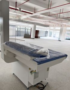 YALIS <span class=keywords><strong>table</strong></span> à <span class=keywords><strong>repasser</strong></span> industrielle à vapeur et chauffage <span class=keywords><strong>table</strong></span> de repassage et de pressage des chemises neuve pour les magasins de vêtements - Product Image 3