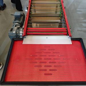 Ensemble complet de cages <span class=keywords><strong>à</strong></span> poulets prêtes <span class=keywords><strong>à</strong></span> l'exportation pour la <span class=keywords><strong>vente</strong></span> au Sénégal – Types de cages <span class=keywords><strong>à</strong></span> poules pondeuses pour l'exportation destinées aux fermes - Product Image 4