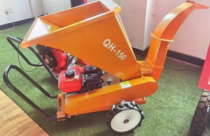 Trituradora de cáscara de coco Trituradora de ramas con motor diésel extraíble Máquina astilladora de madera pequeña Precio de fábrica - Product Image 2