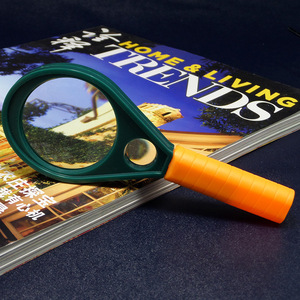 Lupa de Mano de Plástico con Doble Lente de 50 mm y Dos Opciones de Aumento para Lectura e Inspección, Personalizable OEM - Product Image 2