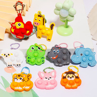 Pendentif musical en silicone en forme de rongeur de dessin animé, jouet décoratif anti-stress à presser
