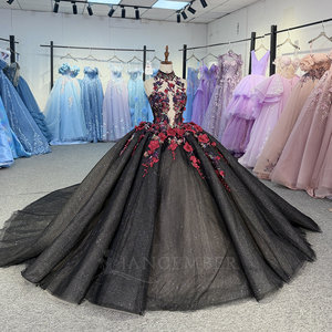 Vestido de Fiesta de Quinceañera Dy1250 Negro de Gasa con Escote Corazón, Apliques Florales de Encaje y Cintura Natural - Product Image 3