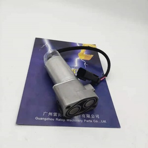 โซลินอยด์วาล์วปั๊มหลัก PC450-8 PC350-8 PC300-8 702-21-07311 702-21-07610 702-21-07620 - Product Image 1