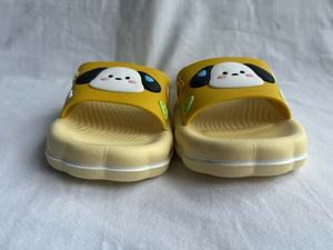 Ciabatte Gialle Cartoon con Suola Antiscivolo in EVA da 17mm, Ciabatte Estive da Uomo - Product Image 4