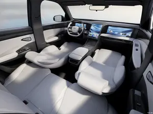 Geely Galaxy L7 SUV elektrik Hybrid 5 pintu 5 dudukan, dengan Gear Box otomatis, teknologi PHEV energi baru tersedia