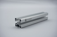 Profilés en aluminium anodisé argent et noir certifiés CE pour équipement d'automatisation, fabrication sur mesure, kits d'accessoires complets