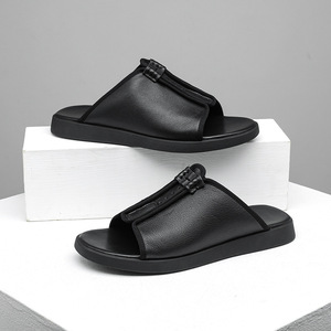 Chaussons d'été sportifs pour hommes, légers et respirants, pour l'extérieur et l'intérieur, avec logo personnalisé OEM, amorti et coussinets. - Product Image 3