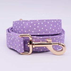 Collier de chien magnifique couleur violette à fleurs pour animaux domestiques, accessoire écologique, personnalisé de haute qualité, laisse avec nœud, vente en gros - Product Image 3