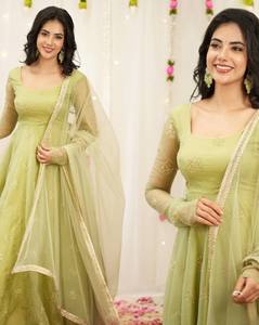 Vestido de Alta Calidad para Mujer, Diseño Étnico para Fiestas, Navratri, Diwali, Bodas y Celebraciones Culturales, Proveedor al por Mayor - Product Image 6