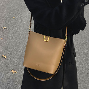 Fashion New Designer Crossbody Bags High Quality PU Leather Shoulder Bucket Bag Casual Totes Luxury Women Handbags and <b>Purses</b> - Product Image 2