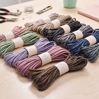 Cordon tressé rond de 5 mm avec fil argenté en stock, idéal pour les bracelets de téléphone, les lanières et les sangles de sac DIY