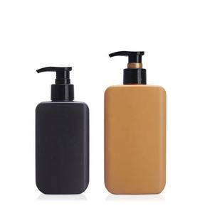 Flaconi cosmetici personalizzati da 200ML/300ML HDPE Black Square per Shampoo e lozione per il corpo per imballaggi per la cura della pelle e siero con pompa - Product Image 1
