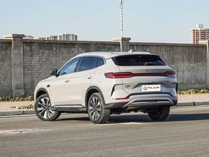 Prezzo <span class=keywords><strong>di</strong></span> Fabbrica 2026 BYD Song Plus DM-i 112km PHEV SUV Auto Familiare Intelligente a Basso Consumo Pronta Consegna - Product Image 3