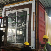 Maison en conteneur extensible préfabriquée de 20 pieds et 40 pieds à l'épreuve des ouragans Villa préfabriquée portable en acier de 2 chambres à coucher avec salle de bain