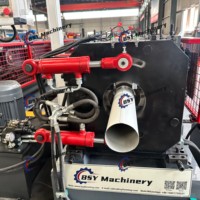 Machine de formage à froid entièrement automatique pour la fabrication de coudes circulaires de conduites d'évacuation des eaux pluviales