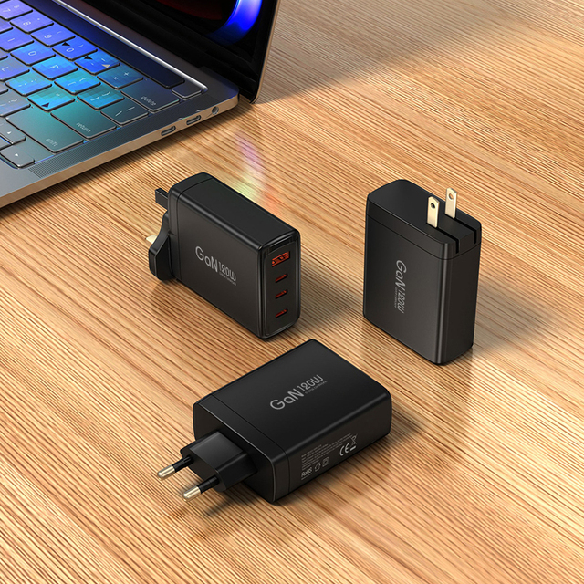 120 Watt Very High Quality GAN and Pc Fireproof Material 4in1PD Qc3.0 PD100w Fast Charging Super Fast Charger with Cable