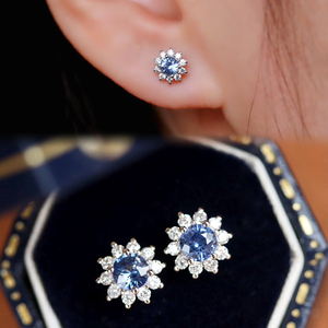 Aazuo – boucles d'oreilles féeriques en or blanc massif 18 carats, saphirs bleus naturels, diamants véritables, cadeau pour femmes, anniversaire, usage quotidien - Product Image 2