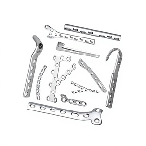 Série de micro-pinces droites en acier inoxydable pour chirurgie maxillo-faciale, traumatologie, chirurgie esthétique et orthopédie, avec trous de fixation - Product Image 1