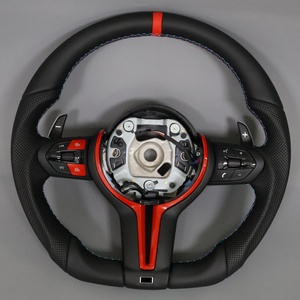 Volante Universale Rosso Personalizzato per <span class=keywords><strong>BMW</strong></span> <span class=keywords><strong>F20</strong></span> F32 F36 <span class=keywords><strong>E87</strong></span> F11 M4 F82 F16 F25 F26 F40 F44 F48 - Product Image 1