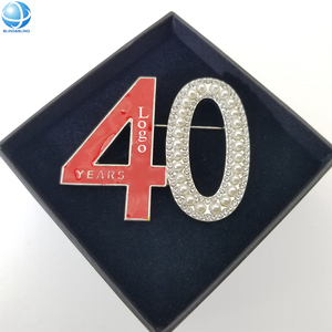 Griego Sigma hermandad esmalte rojo 40 año aniversario broche Rhinestone Delta Theta solapa Pin devastador <span class=keywords><strong>Divas</strong></span> joyería regalo - Product Image 1