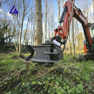 Cisaille à arbres pour utilisation en <span class=keywords><strong>forêt</strong></span> montagneuse, adaptable aux terrains accidentés, coupe efficacement les arbres et les arbustes dans un environnement difficiles. - Product Image 1