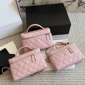 Pink Diamond Patterned Women's Shoulder Bag With Zipper Closure Horizontal <b>Square</b> Fashion Handbag For Everyday Use - Product Image 3
