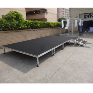 Escenario Portátil de Altura Ajustable con Patas de Aluminio, Certificado CE, Fácil Montaje para Bodas, Fiestas y Eventos - Product Image 3
