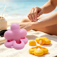 Vente en gros de mini flacons de lotion en plastique vides de 35 ml, logo personnalisé, flacon souple en PP avec pompe pulvérisatrice, emballage cosmétique en forme de cœur