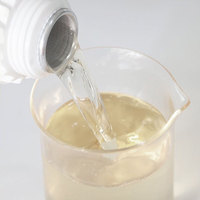 100% Minyak Esensial Ylang Ylang Alami Murni, Distilasi Uap, Kemasan Besar 1kg untuk Parfum, Pewangi & Pijat Aromaterapi