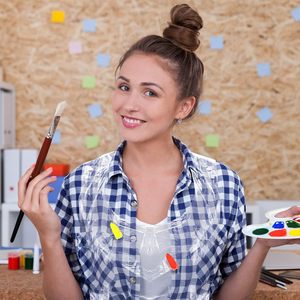 Delantales Desechables de Plástico sin Mangas, Grandes, Transparentes, Resistentes al Aceite, Ligeros, de Material PE, para Cocinar, Pintar, Fiestas y Uso Diario - Product Image 6