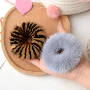 Hiver Chaud Mode fille Candy Colored Mink peluche Cute fluffy real Mink natural fur headband rope hair