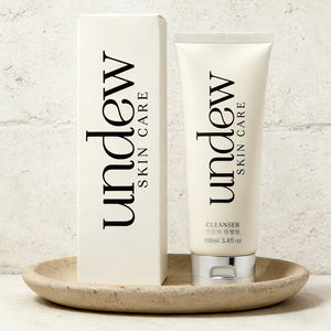 Nettoyant visage en gel quotidien UNDUE pour peaux sujettes à l'acné, sans huile, avec acide salicylique et arbre à thé, nettoyant anti-imperfections - Product Image 2