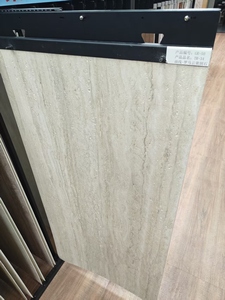 Travertin Jaune Nuage Romain MCM : Pierre Flexible Artistique Beige Chaud Texturée pour Revêtement Mural de Luxe - Product Image 5