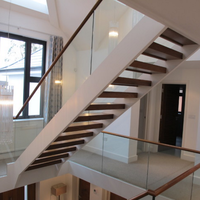 Escalier droit à double poutre sur mesure pour appartement et villa
