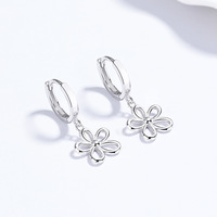 Bijoux fins à la mode 925 en argent Sterling creux Floral Huggie boucles d'oreilles creux fleur goutte boucles d'oreilles pour femmes et filles