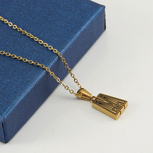 ZOGXIN Letter Necklace 18K Gold Plated Stainless Steel Alphabet Pendant Unisex Everyday Wear - Product Image 4
