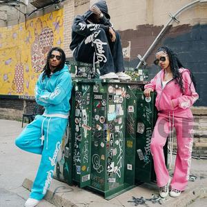 Conjunto de Sudadera con Capucha y Pantalones Deportivos con Logotipo Bordado Personalizado del Fabricante OEM, Estilo Urbano, Lavado Ácido, Unisex, Talla Grande - Product Image 2