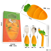 Usine en gros mignon maïs bébé Silicone couverts ensemble paille bavoir fourchette cuillère sans BPA enfant en bas âge Support personnalisation