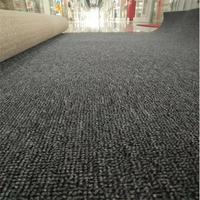 Rouleau de moquette bouclée imperméable pour hôtels et espaces commerciaux – Moquette mur à mur moderne en PP pour salons