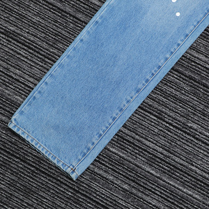<span class=keywords><strong>Jeans</strong></span> a Gamba Dritta Azzurro Chiaro Personalizzati in Denim <span class=keywords><strong>Premium</strong></span> Lavato con Stampa a Stelle per uno Stile Streetwear Personalizzato - Product Image 4