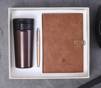 Coffret cadeau promotionnel de bureau de luxe le plus vendu bouteille d'eau à stylo pour cahier d'entreprise personnalisé d'un bon rapport qualité-prix