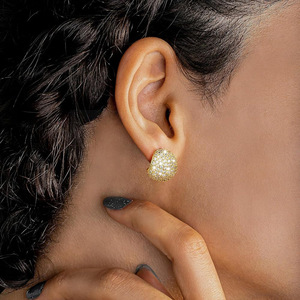 Pendientes de Oro Blanco E4783 con Cristales de Circonita Cúbica en Forma de Bola, Corte Brillante, Microincrustaciones, Joyería Clásica para Mujer, Ideal para Fiestas - Product Image 5